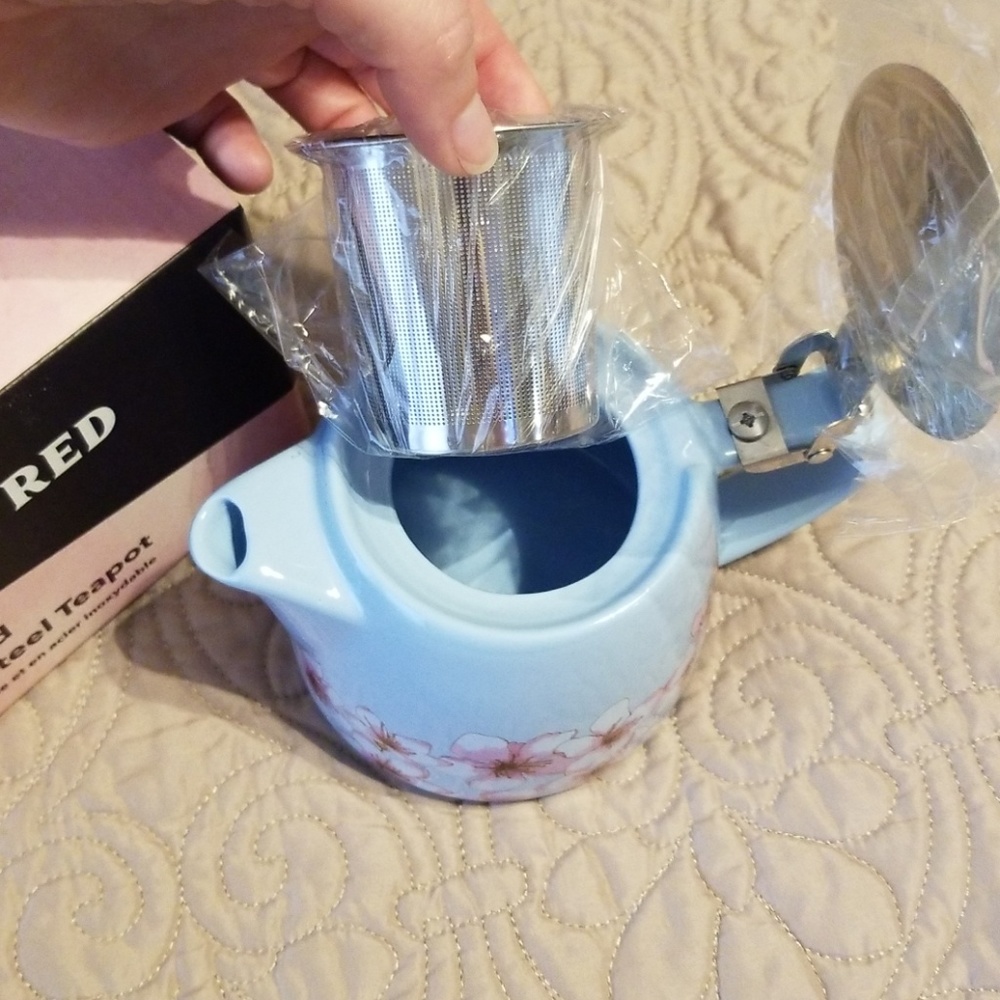 Alfred Teapot - Picture 3 of 3